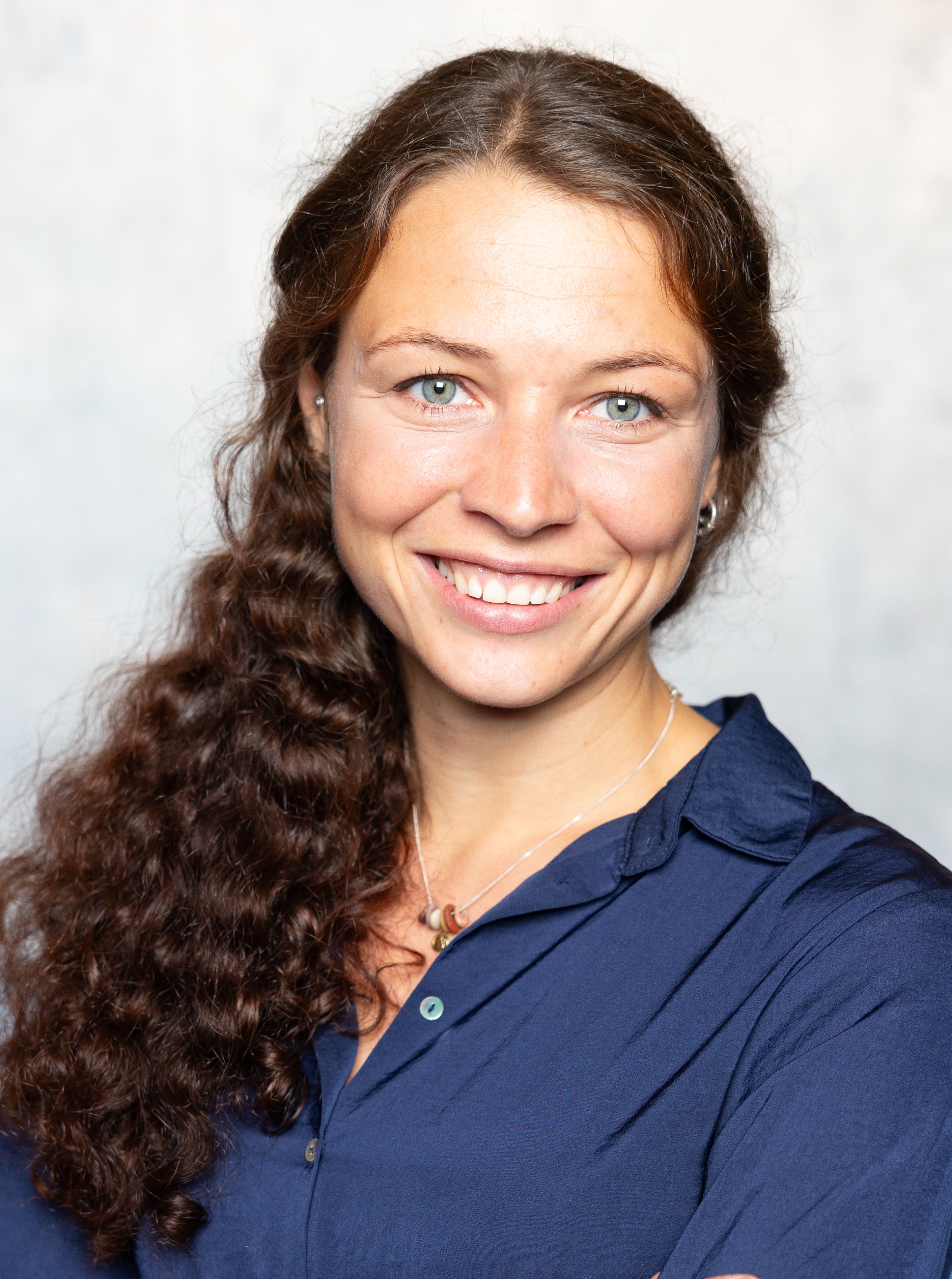 This image shows Dr.-Ing. Sara Uszball